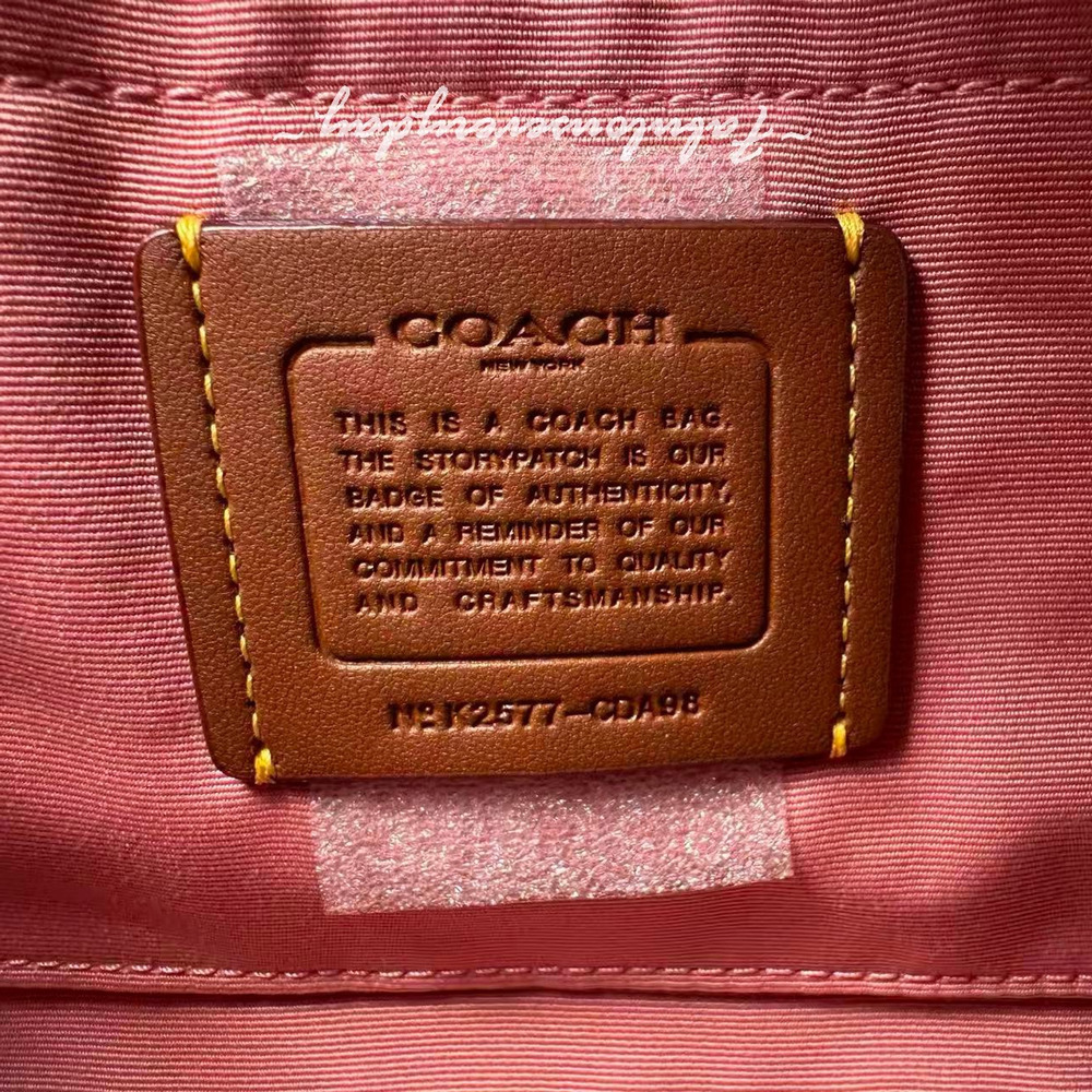 Coach Teri Shoulder Bag In Signature Leather With Heart Charm Sv/Pink CDA98 NWT - Picture 9 of 9